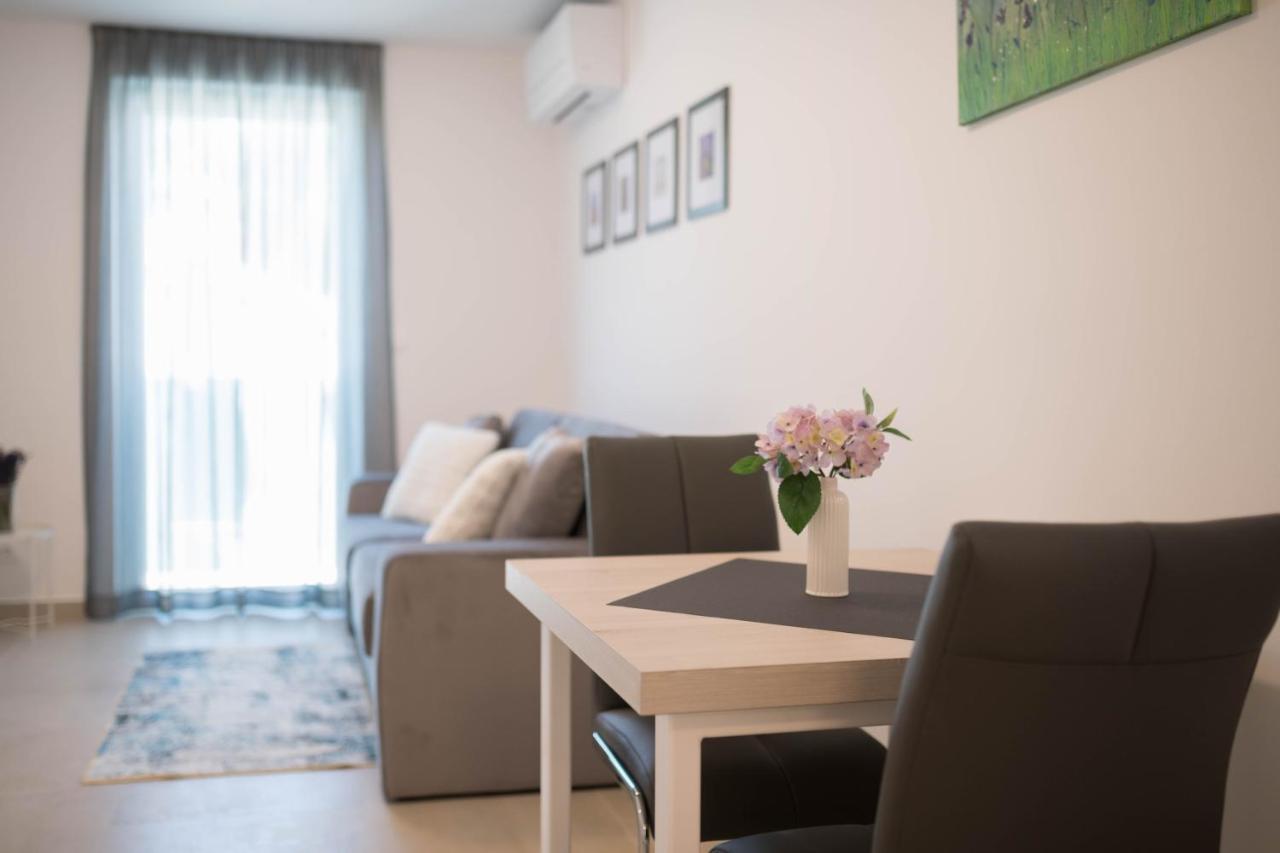A&V Residence Novigrad Istria Εξωτερικό φωτογραφία